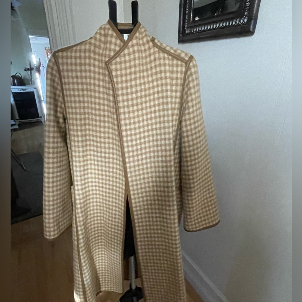 Chic Houndstooth reversible Coat